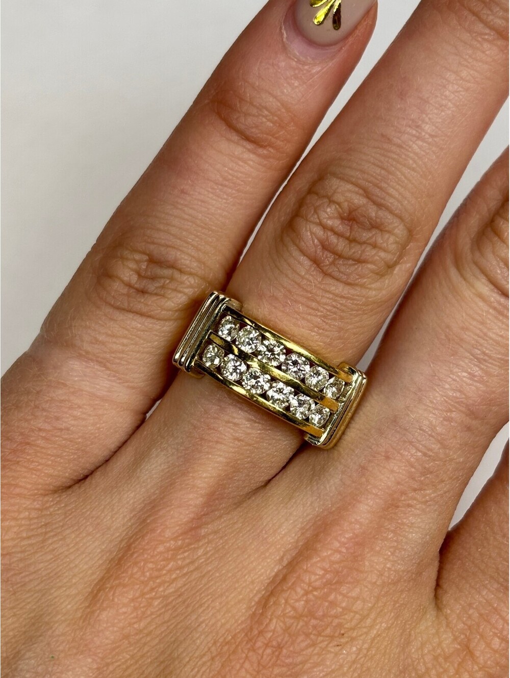 18k Yellow Gold Diamond Ring